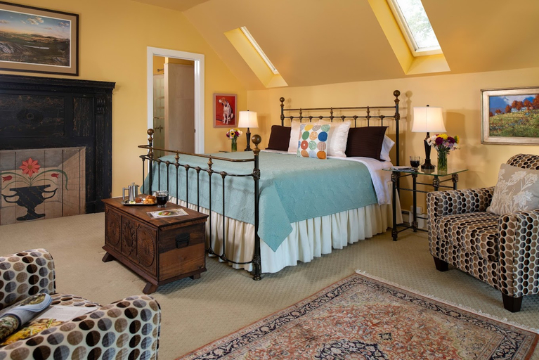 Bedroom 3, Ashby Inn & Restaurant, Fauquier