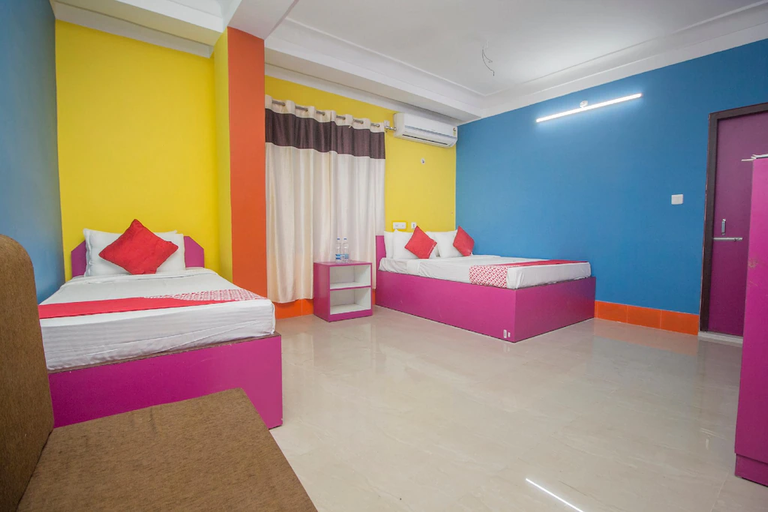 Bedroom 4, Relaxe Hotel Bagdogra, Darjiling