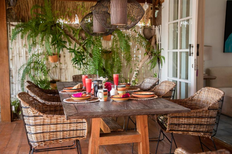 Others 4, Serenity Luxurious Beachfront Villa & Spa with private Infinity Pool, 8 Guests, Lombok
