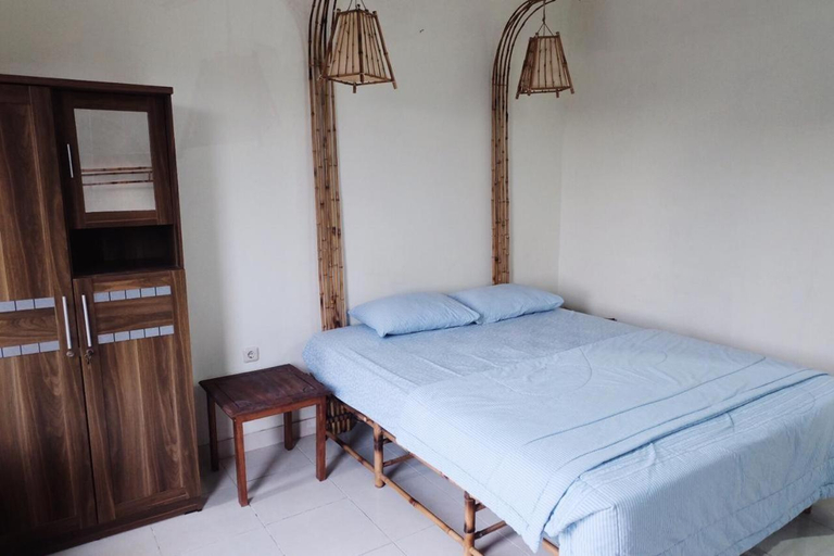 Bedroom, Adi surya guest house, Badung