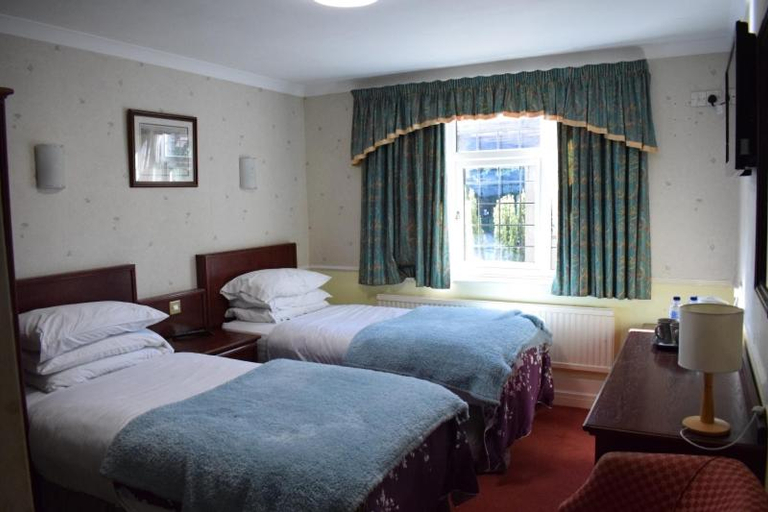 Bedroom 2, Clifton Bridge Hotel, York