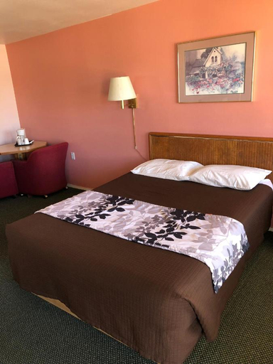Bedroom, Payette Motel, Payette