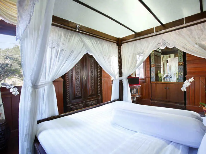 Bedroom, The Volcania Guest House, Bangli
