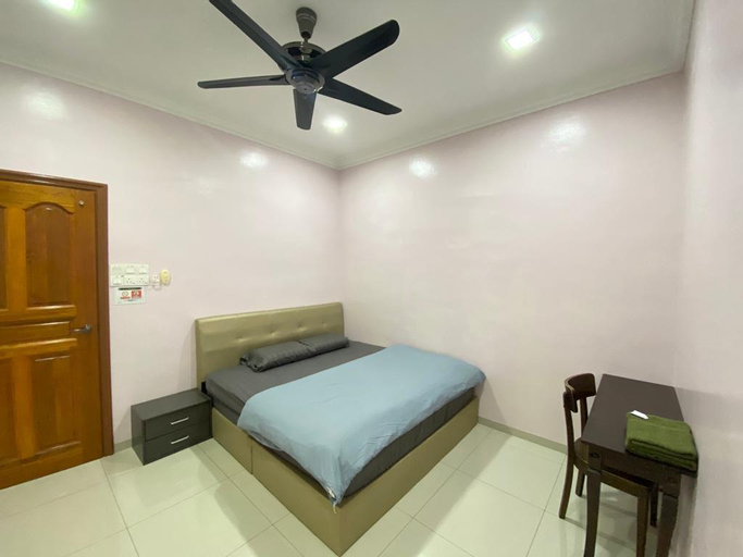 Sekinchan 71 Landed PaddyView Homestay ~Wifi~16pax, Sabak Bernam