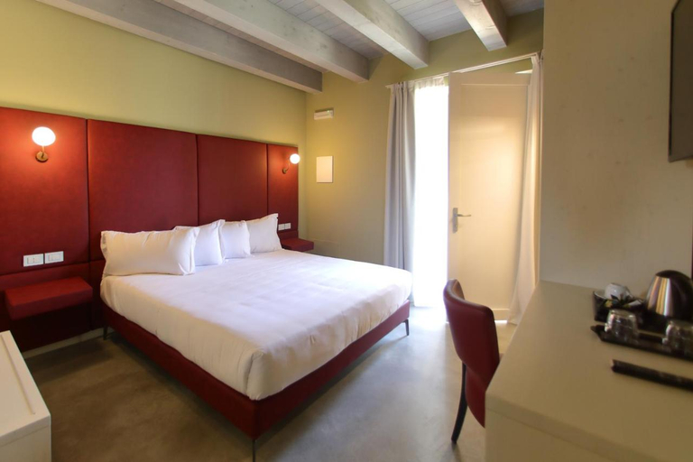 Bedroom 4, La Boheme Chambres, Verona