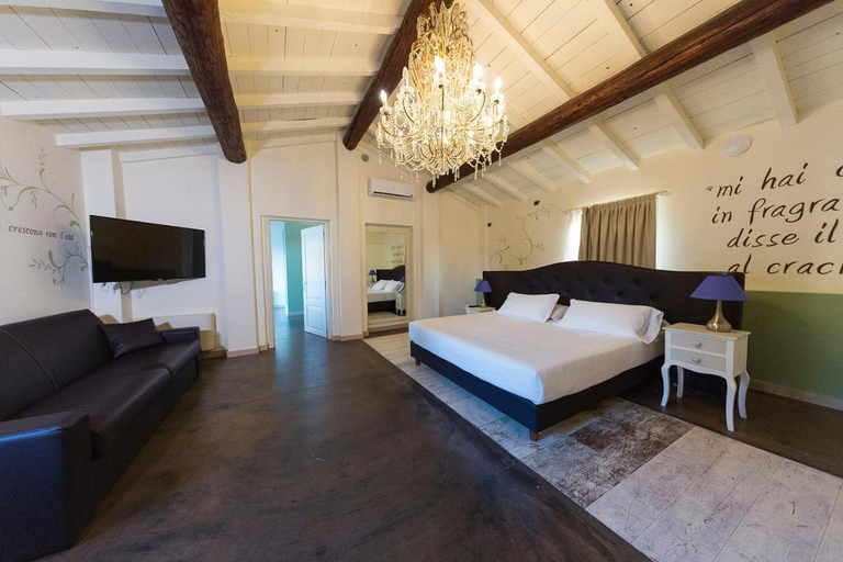 Bedroom 3, La Boheme Chambres, Verona