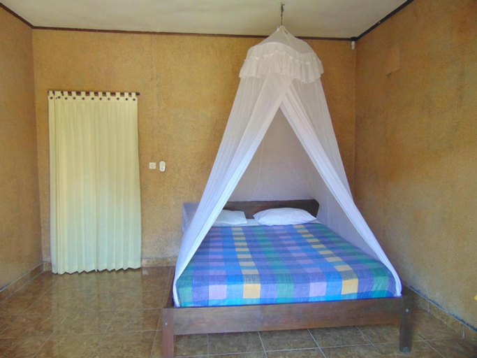 Others 3, Brother Bungalow, Lombok
