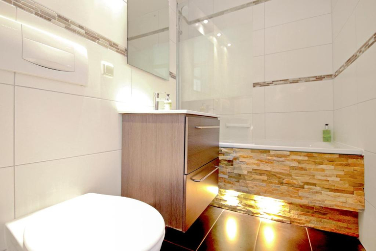 Bathroom, Eddy's Rest & Relax - Munich East, München