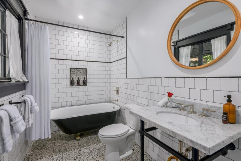 Bathroom 3, The Venice Beach House, Los Angeles