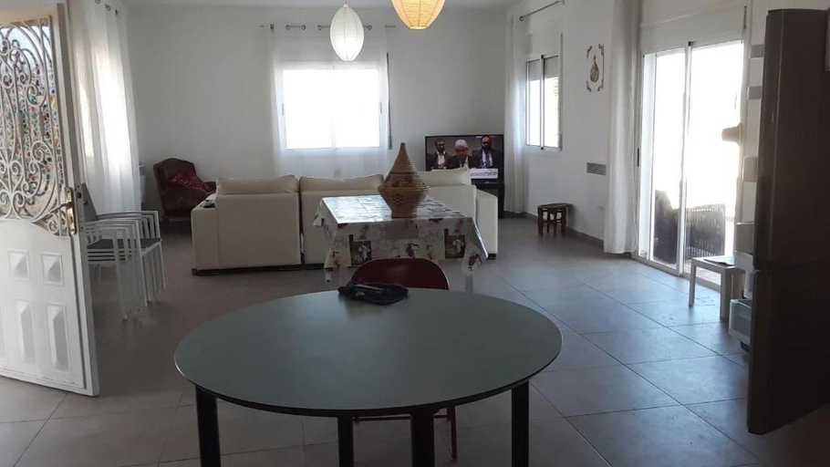 Others 2, Villa CLIMATISEE avec piscine privee, ras el ma, Nador