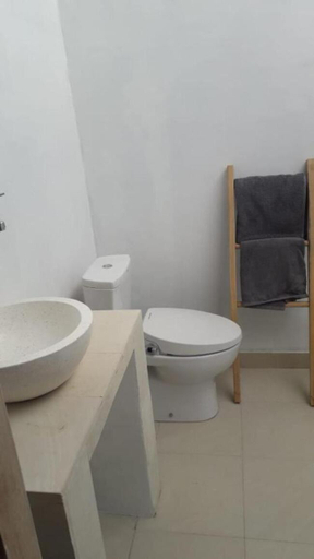 Bathroom 5, Villa Santika, Buleleng
