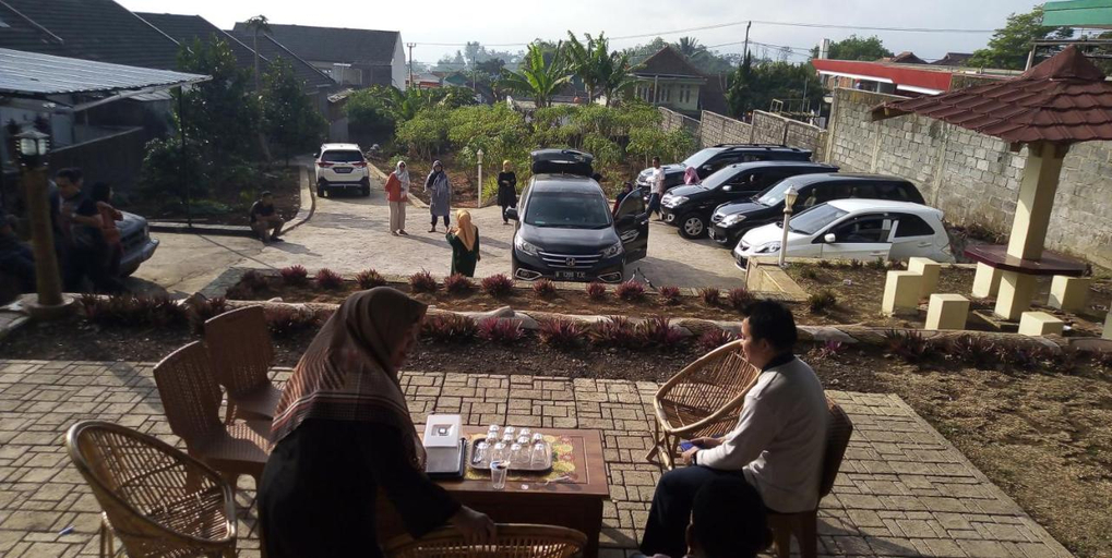 Others, Hazza Syaria Homestay, Garut