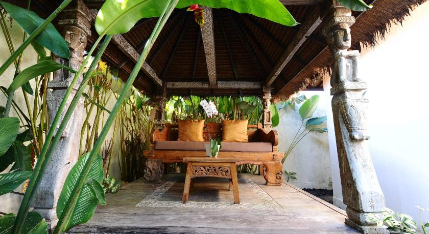 Others 5, Villa Asri, Malang