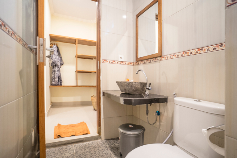 Bathroom 3, Darba Guest House Ubud, Gianyar