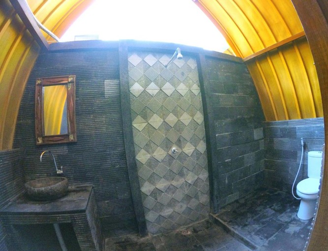 Bathroom, Gili Air Santay 2, Lombok