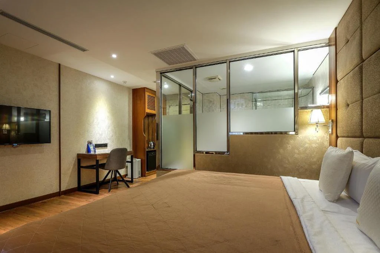 Bedroom 2, Surreal-Lujhou, New Taipei City