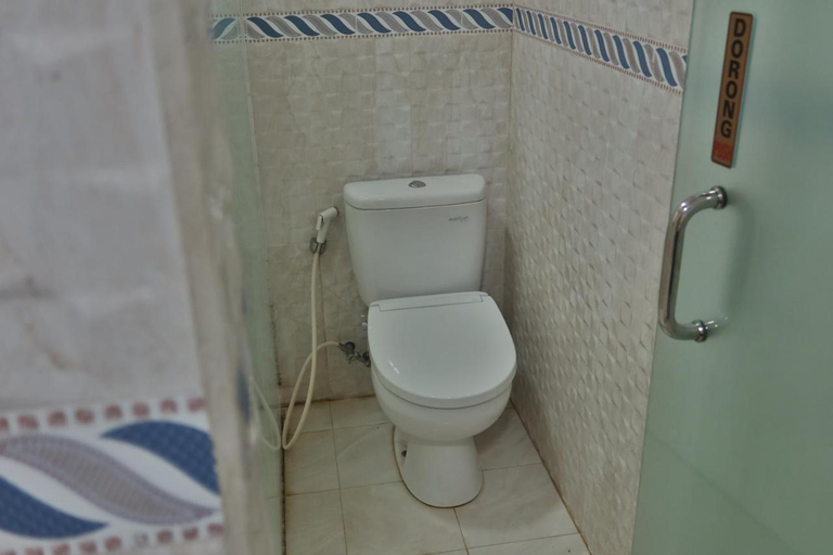 Bathroom 3, Narwastu Hills, Tomohon