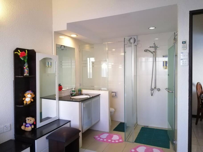 Bathroom 2, InvincibleSeaview Batu Ferrighi Sri Sayang 2BR 2-7, Pulau Penang
