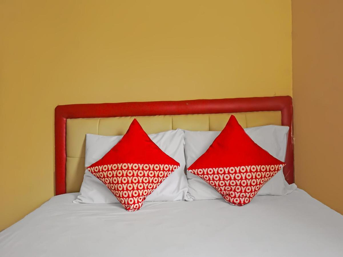 Bedroom 1, OYO 92656 Jati Residence Pulo Gadung, East Jakarta