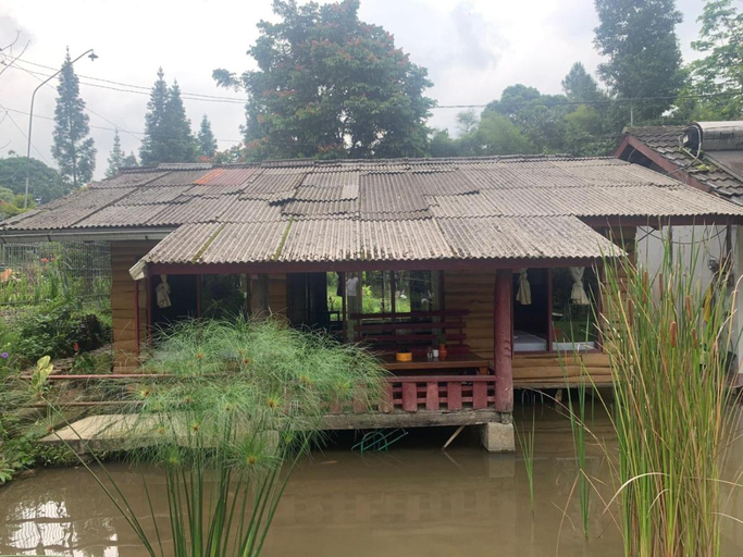 Exterior & Views, Villa Prabu Putragus - Betung, Bogor