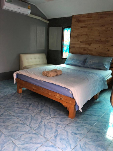 Bedroom 5, Poopreaw Koh Larn, Pattaya