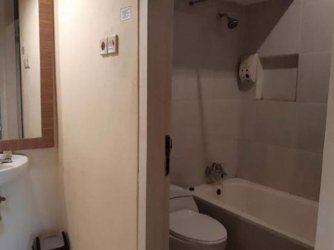 Bathroom, DJ Hotel Puncak, Bogor
