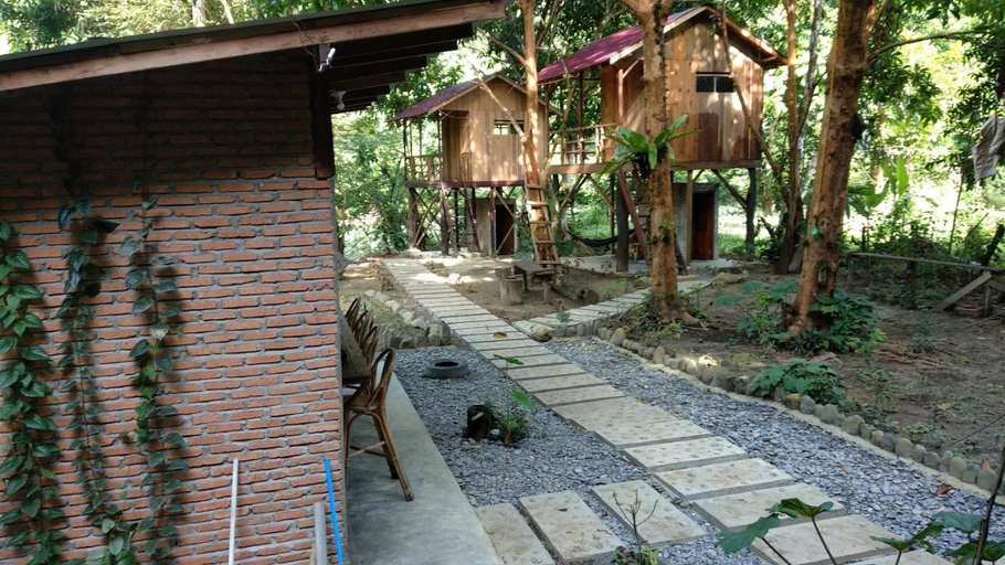 Exterior & Views 1, Bua Guesthouse Tangkahan, Langkat