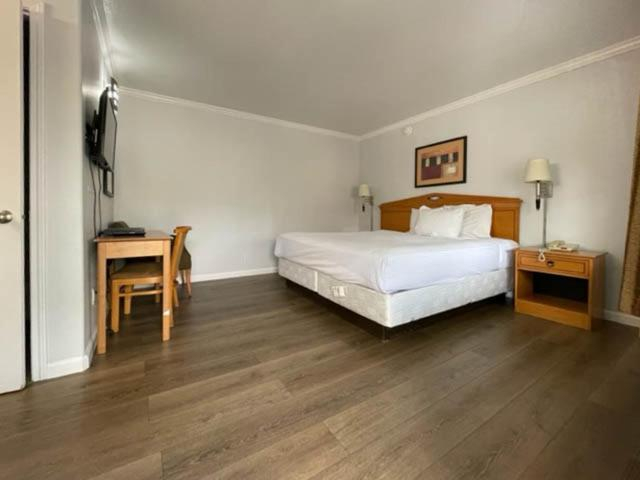 Bedroom 3, Motel 6 San Francisco, CA - Lombard Street, San Francisco