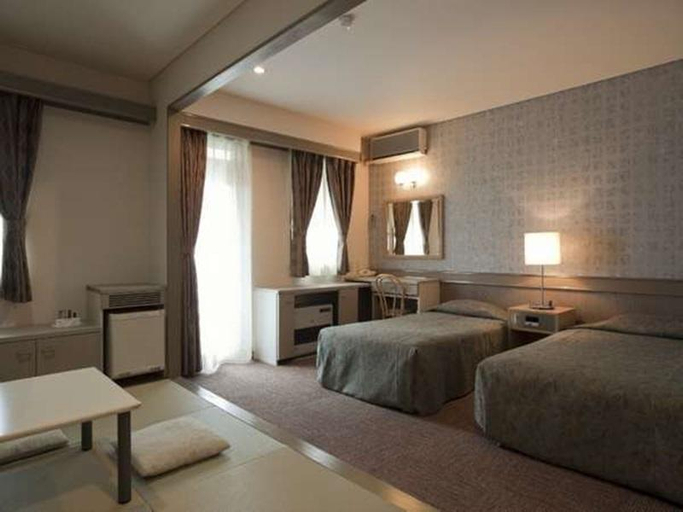 Bedroom 3, Karuizawa Hotel Soyokaze, Karuizawa
