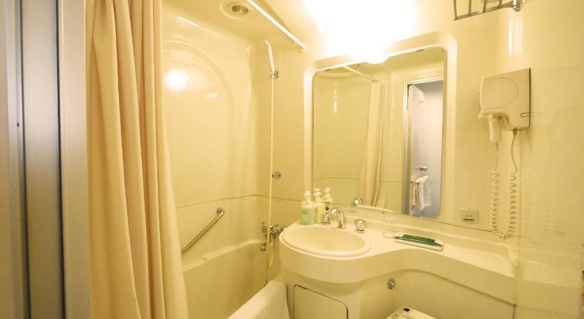 Bathroom, Hotel Route Inn Toyota Motomachi, Toyota
