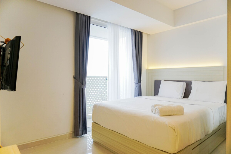 Bedroom 2, Relax and Comfy with Pool View @ Studio West Vista Apartment, Jakarta Barat