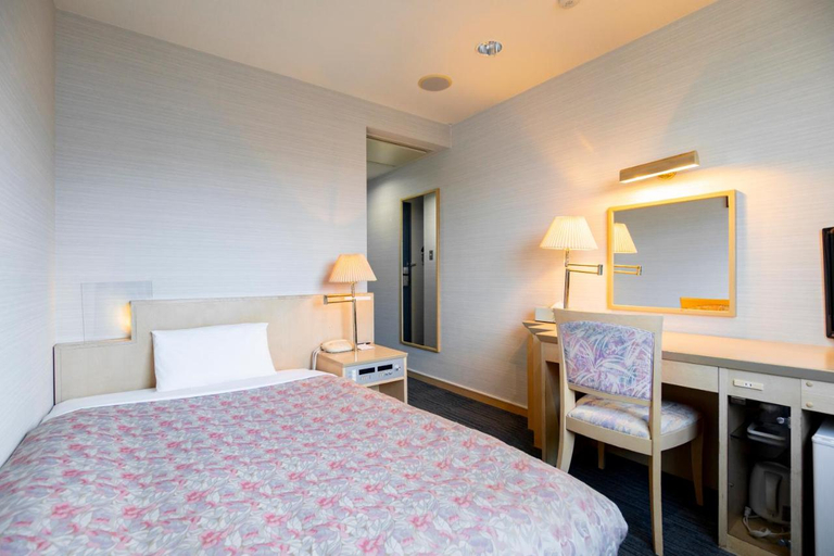 Bedroom 2, Kanazawa Central Hotel (Main Building), Kanazawa