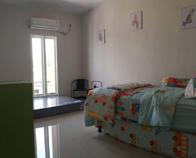 Bedroom, Oemah Arma Rinjani-2 (infinity pool and wifi), Malang