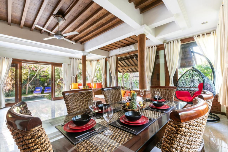 Food & Drinks, Listien Villa N3, Badung