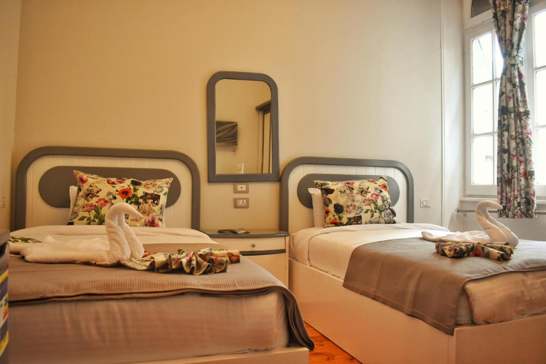 Bedroom 2, columbia sky city, 'Abdin