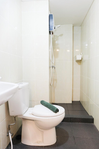 Bathroom 3, Fully Furnished 2Br Apartment at M-Town Residence, Tangerang
