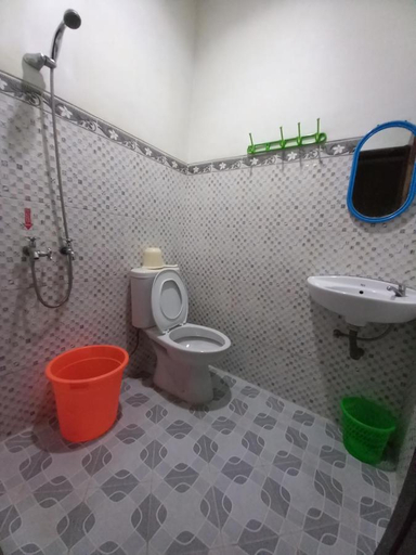 Bathroom 5, Villa samara 2 homestay Tawangmangu, Karanganyar