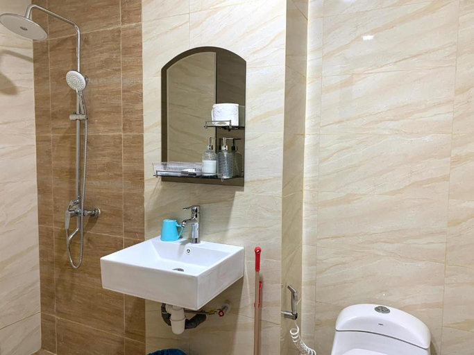 Bathroom 3, Wiwi Formosa Residence Nagoya Batam, Batam