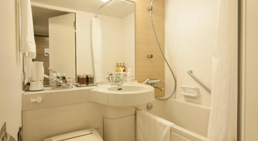 Bathroom, Kinka no Yu Dormy Inn Gifu ekimae, Gifu