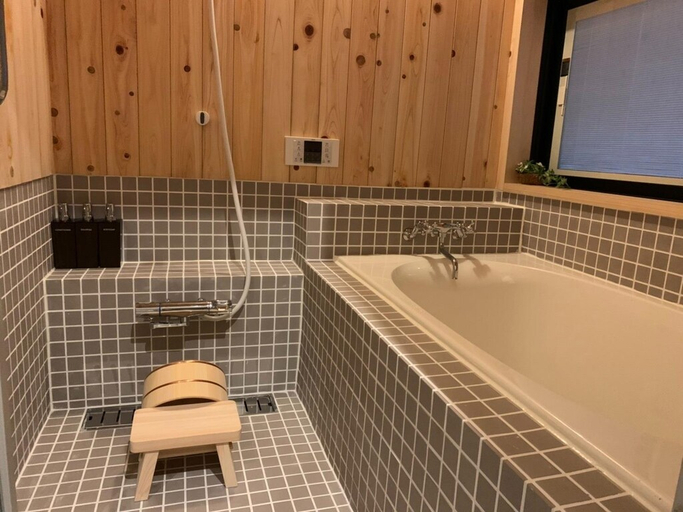 Bathroom 3, YADOYA Ryusenjicho Japanese Traditional Style Inn, Taitō