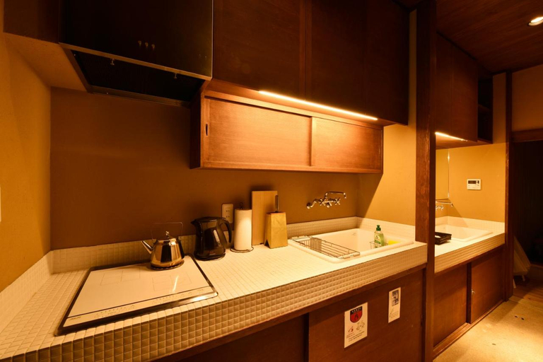 Bathroom, Kuraya Kiyomizu-Gojo, Kyoto