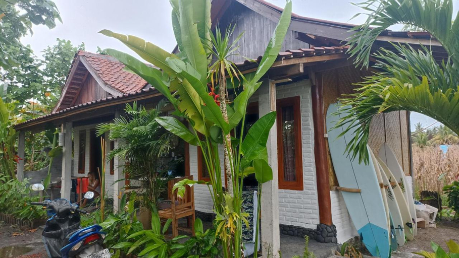 Exterior & Views 3, Ayolah Surf house & Surf Camp, Jembrana