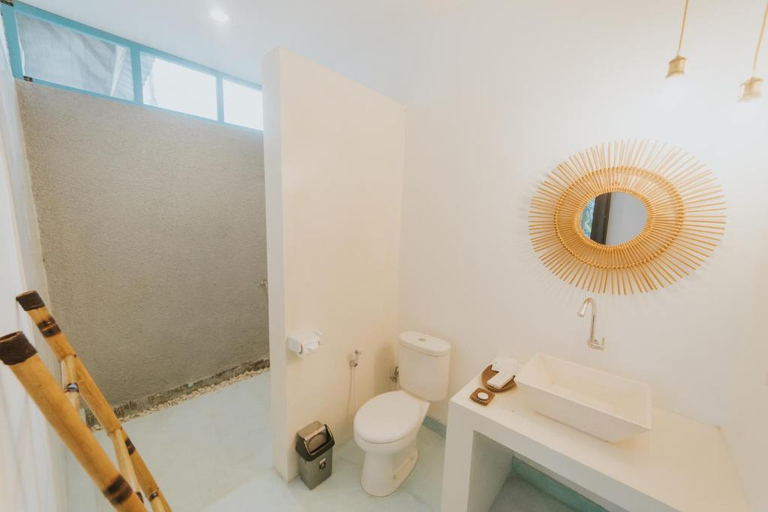 Bathroom 5, Birru Inn, Lombok