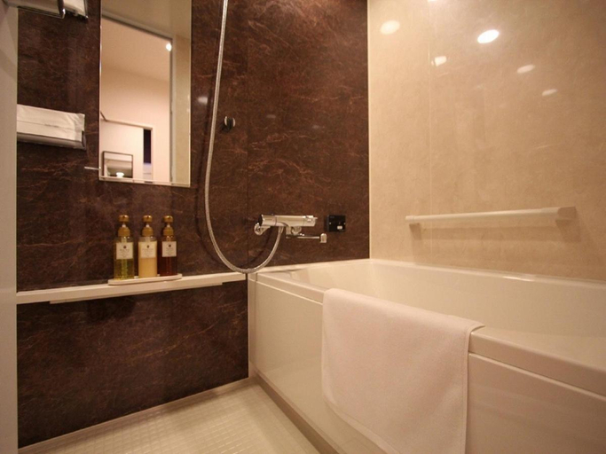 Bathroom 4, New Gaea Yanagawa, Yanagawa