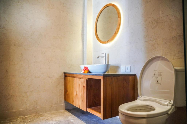 Bathroom 5, Bisma Terrace Suite Ubud, Gianyar