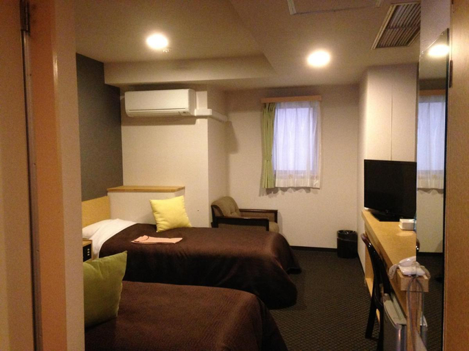 Bedroom 4, Nagano Plaza Hotel, Nagano