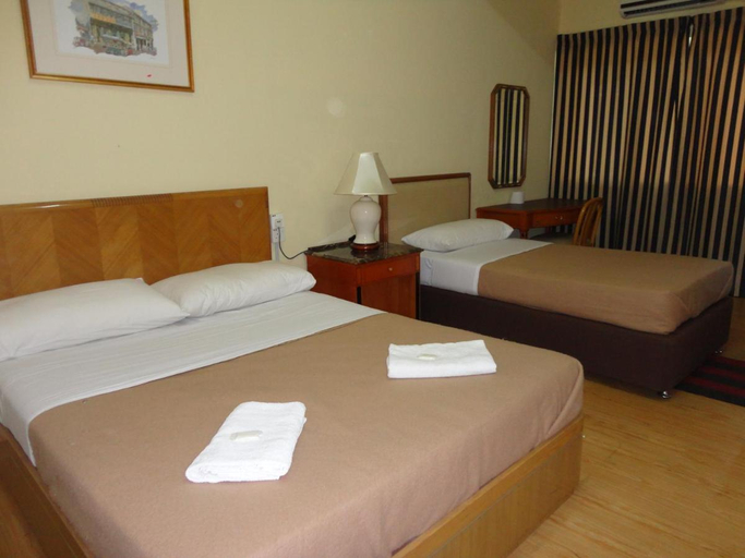 Bedroom 3, Pristine Hotel, Gombak