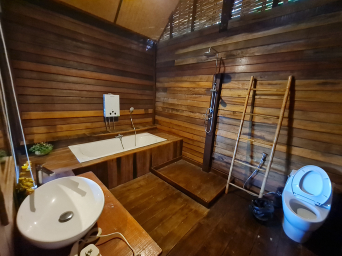 Bathroom, Sawan Sunset Resort, Muang Satun
