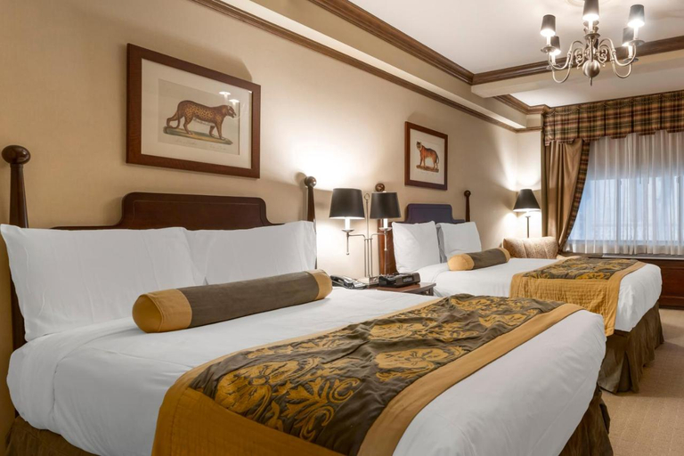 Bedroom 3, The Blakely Hotel by LuxUrban, New York