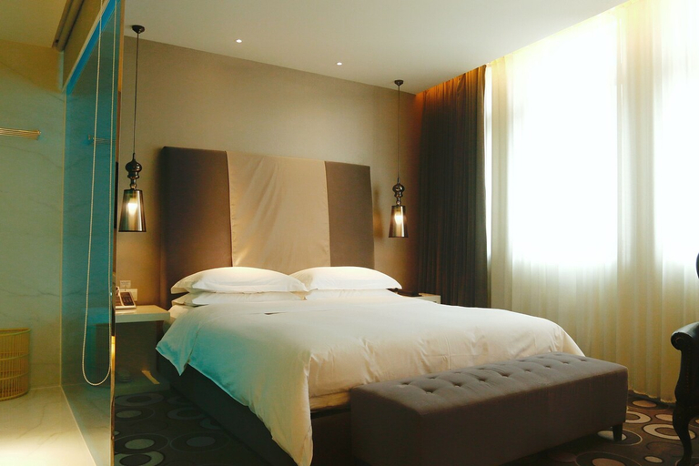 Bedroom 2, Jinjiang Metropolo Hotel Classiq Shanghai Off Bund, Shanghai